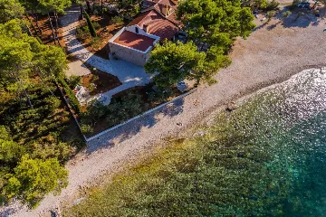 Stone Villa for 4–5 Guests in Supetar (Mirca)
