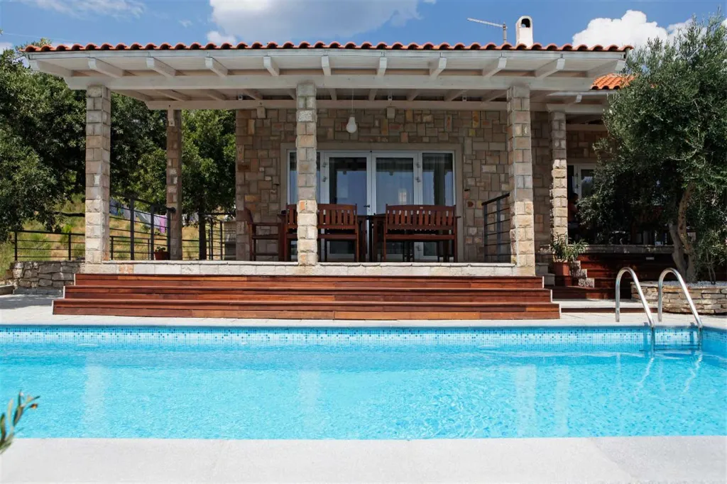 Air-Conditioned Apartment for 6 Guests in Bol