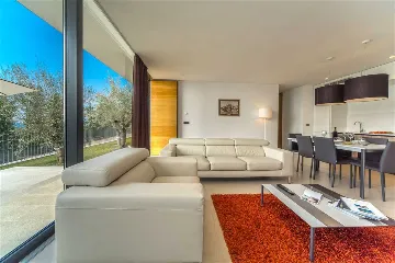 2-Bedroom Apartment in Primošten for 4 Guests