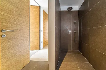 Air-Conditioned Apartment in Primošten for 4