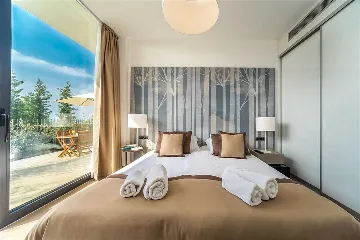 Air-Conditioned Apartment in Primošten for 4