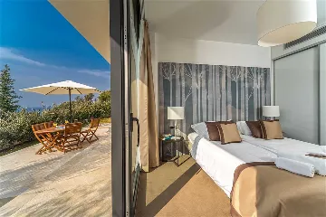 Air-Conditioned Apartment in Primošten for 4