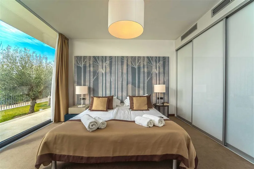 Air-Conditioned Apartment in Primošten for 4