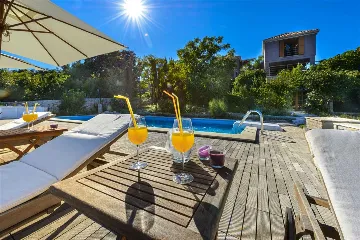 Villa with Outdoor Pool & Private Beach in Koločep