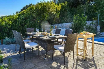 Villa with Outdoor Pool & Private Beach in Koločep