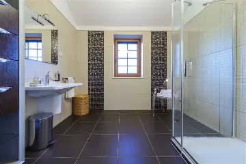 Villa with Outdoor Pool & Private Beach in Koločep