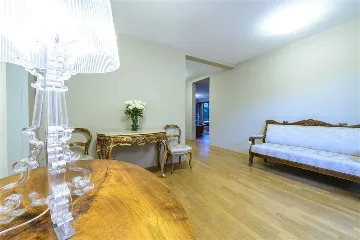 Villa with Outdoor Pool & Private Beach in Koločep