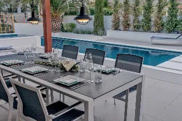 Villa in Milna for 10 Guests with Heated Pool