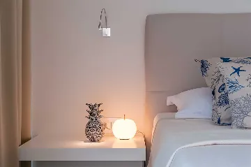 Sumartin 6-Bedroom Villa for Up to 12 Guests