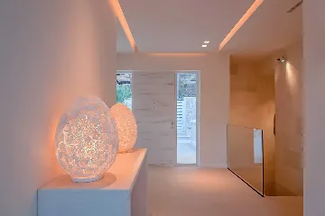 Sumartin 6-Bedroom Villa for Up to 12 Guests