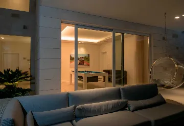 Sumartin 6-Bedroom Villa for Up to 12 Guests