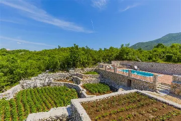 3-Bedroom Villa in Vrgorac with Heated Pool