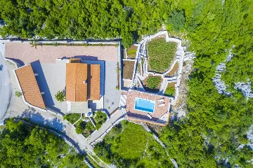 3-Bedroom Villa in Vrgorac with Heated Pool