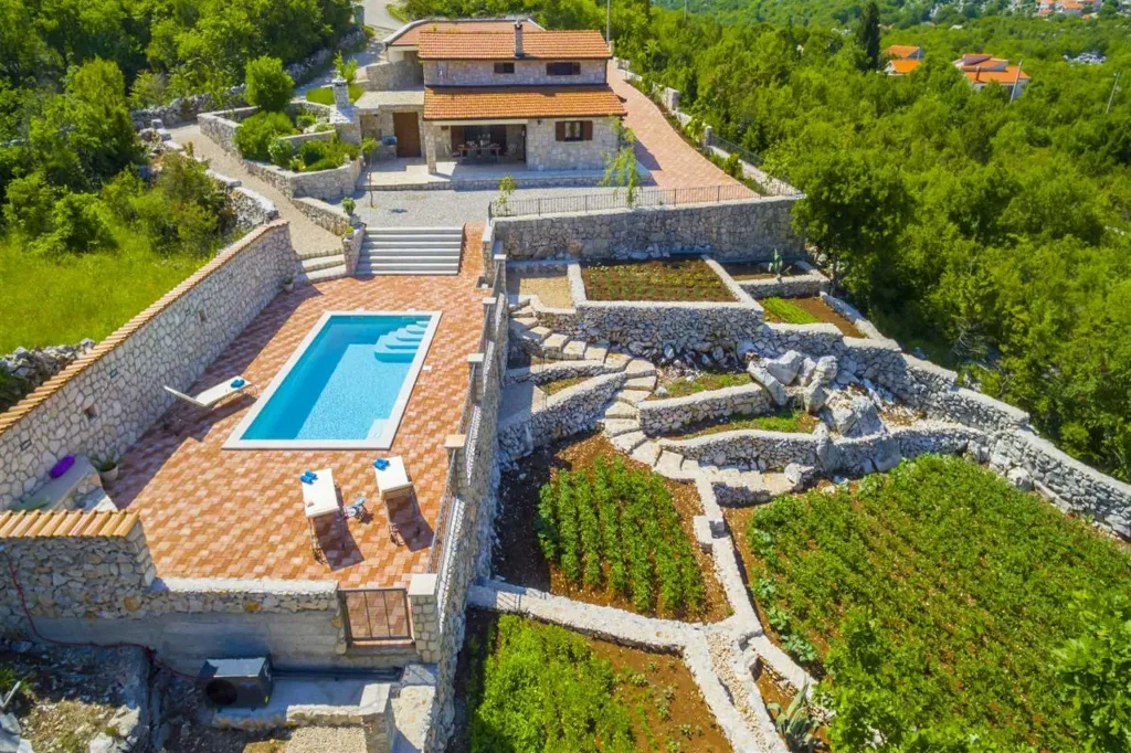 3-Bedroom Villa in Vrgorac with Heated Pool