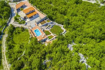 3-Bedroom Villa in Vrgorac with Heated Pool