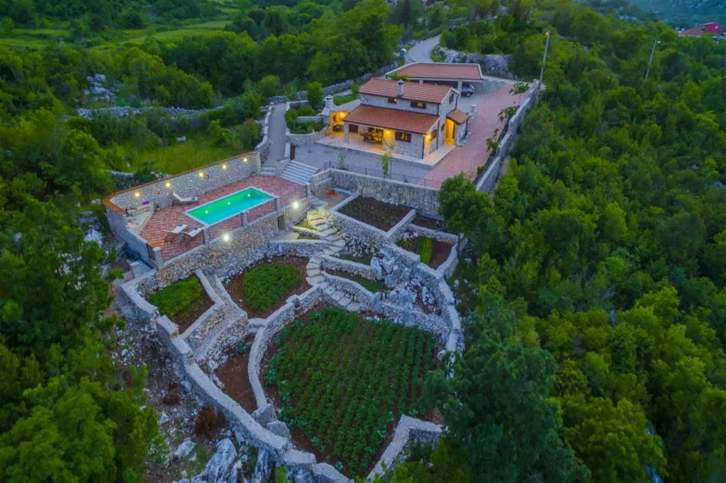 3-Bedroom Villa in Vrgorac with Heated Pool