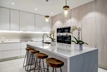 Korčula Seafront Villa for 8 with Infinity Pool