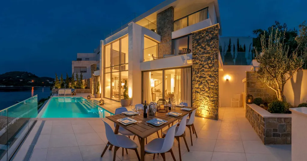 Korčula Seafront Villa for 8 with Infinity Pool