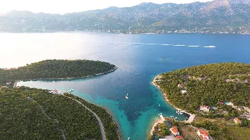 Korčula Seafront Villa for 8 with Infinity Pool
