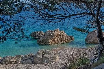 Villa with Heated Outdoor Pool in Mimice (6+2)