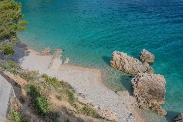 Villa with Heated Outdoor Pool in Mimice (6+2)