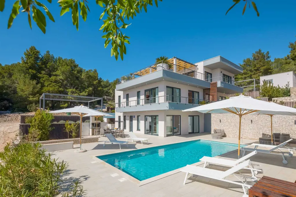 Milna Croatia 4-Bedroom Villa with Heated Pool