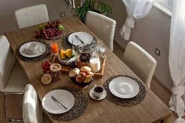 Split Villa in Zrnovnica with Heated Pool