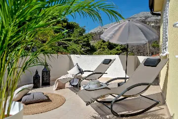 Split Villa in Zrnovnica with Heated Pool