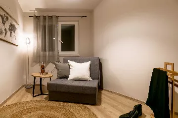 Split Villa in Zrnovnica with Heated Pool