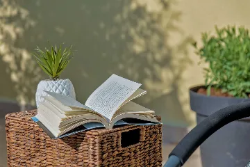 Split Villa in Zrnovnica with Heated Pool