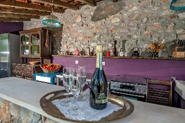 Milna Villa for 10–15 Guests with Heated Pool