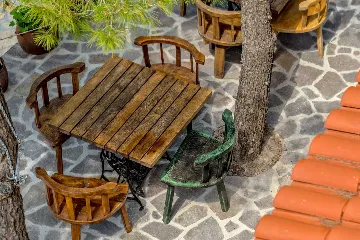 Milna Villa for 10–15 Guests with Heated Pool