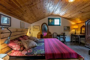 Milna Villa for 10–15 Guests with Heated Pool