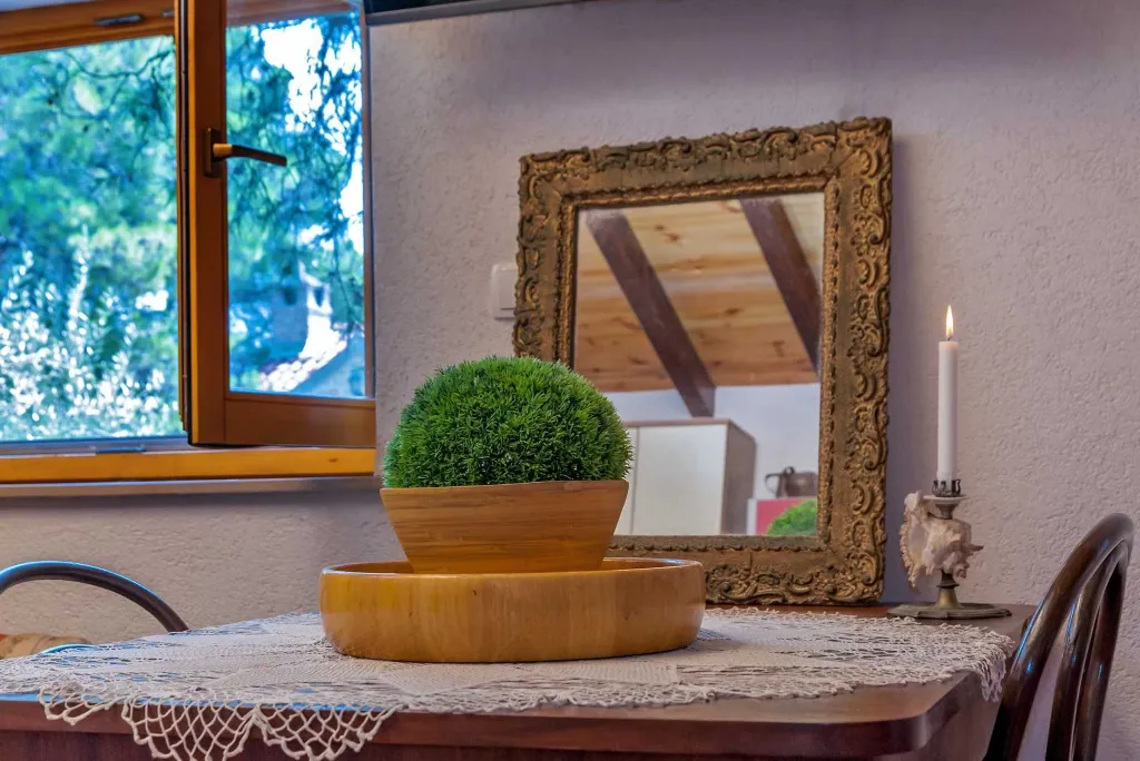 Milna Villa for 10–15 Guests with Heated Pool