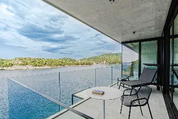 6-Bedroom Villa in Štikovica for Up to 12