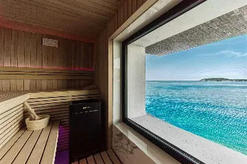 6-Bedroom Villa in Štikovica for Up to 12