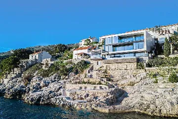 6-Bedroom Villa in Štikovica for Up to 12