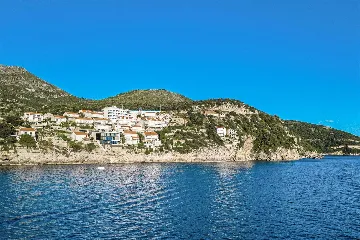 6-Bedroom Villa in Štikovica for Up to 12