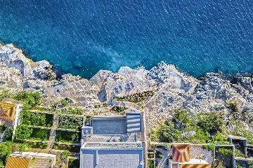 6-Bedroom Villa in Štikovica for Up to 12