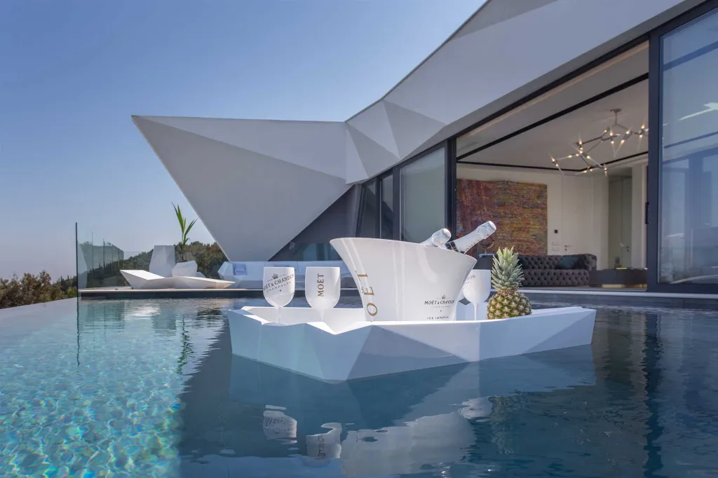Villa with Two Infinity Pools for 10 in Žrnovo