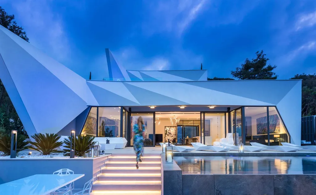 Villa with Two Infinity Pools for 10 in Žrnovo
