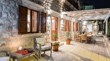 4-Bedroom Stone Villa with Heated Pool in Dubrovnik