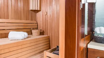 4-Bedroom Stone Villa with Heated Pool in Dubrovnik