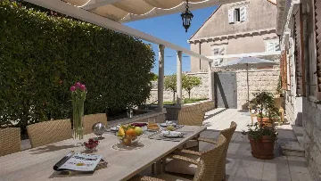 4-Bedroom Stone Villa with Heated Pool in Dubrovnik