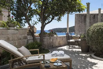 4-Bedroom Stone Villa with Heated Pool in Dubrovnik