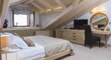 4-Bedroom Stone Villa with Heated Pool in Dubrovnik