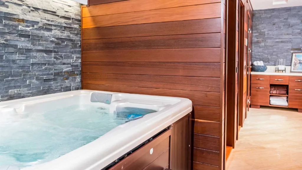 4-Bedroom Stone Villa with Heated Pool in Dubrovnik