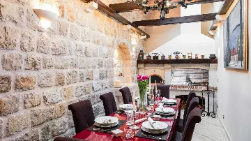 4-Bedroom Stone Villa with Heated Pool in Dubrovnik