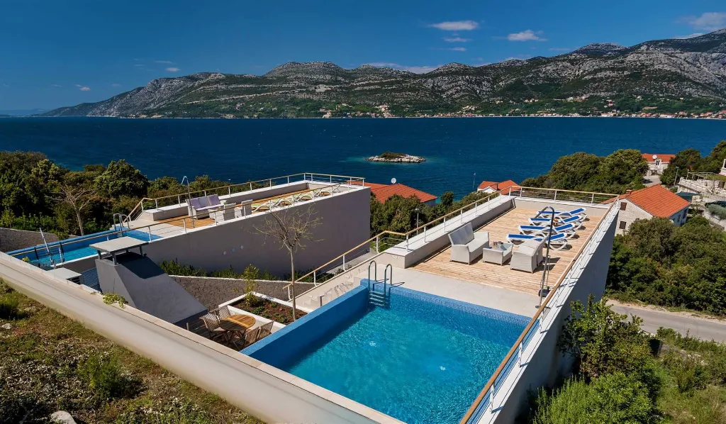 Villa in Zrnovo, Croatia with Heated Rooftop Pool