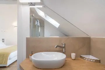 Heated Pool Villa in Prizba for 8 Guests